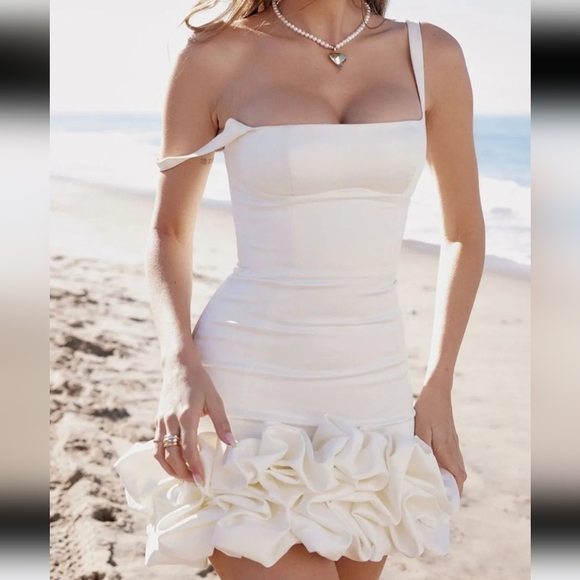 Ruched Square Neck Sleeve Mini Dress - Picture 1 of 4